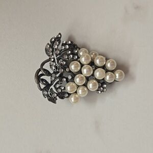 Vintage Crown Trifari Silvertone Grape Faux Pearl and Rhinestones Brooch